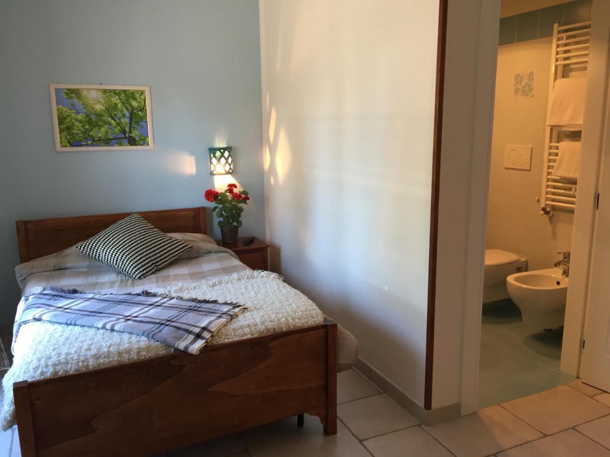Casa Mita Bed and Breakfast Pulsano Εξωτερικό φωτογραφία